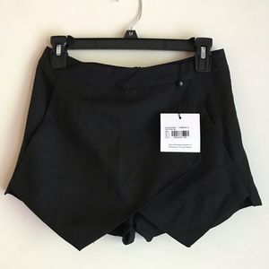 Black misguided skort